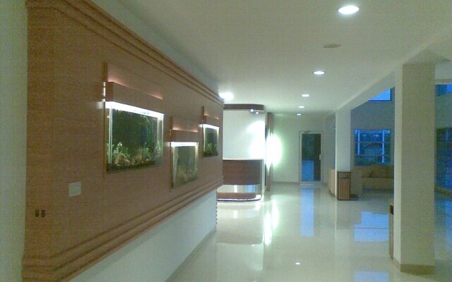 Airy Eco Syariah Bandara Soetta Taman Mahkota Dua Tangerang
