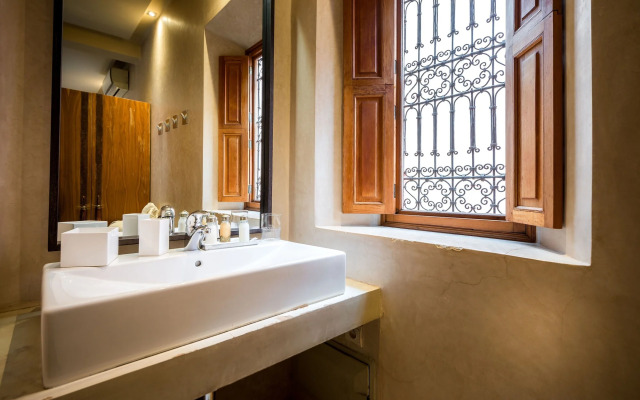 Riad Houma