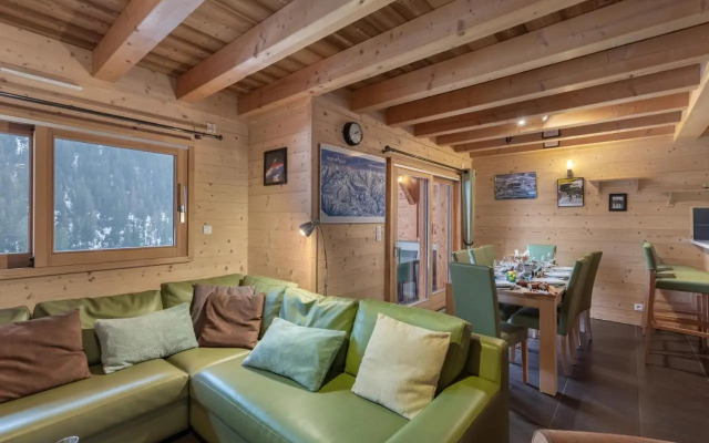 Etringa 8 - Chalet Mitoyen - BO Immobilier