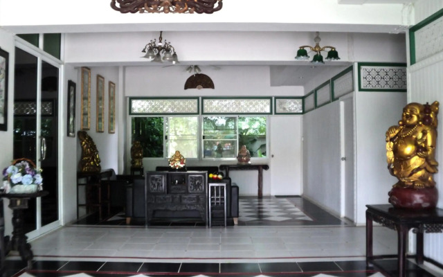 Chomdao Hotel