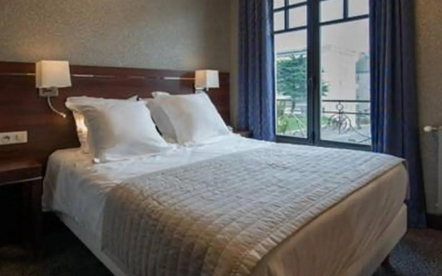 Logis Hotel Les Ambassadeurs