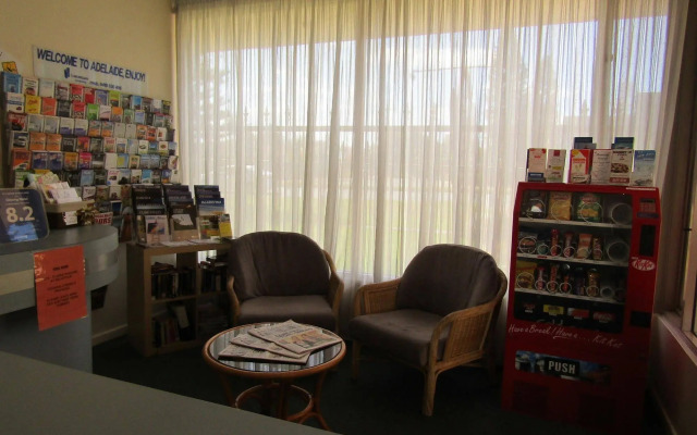 Glenelg Motel