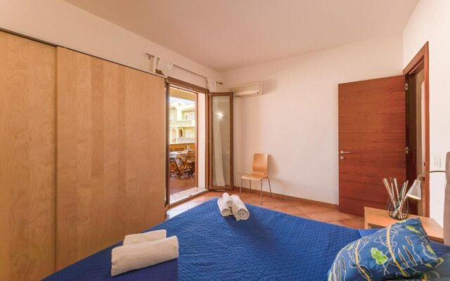 Relaxing Cristal Bedroom Apartment Sleeps Num1502