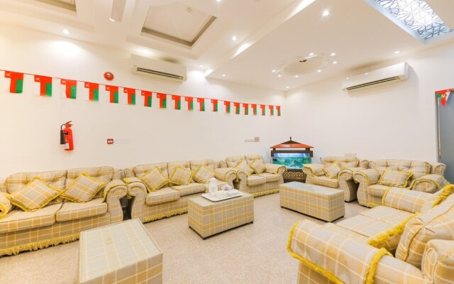 Super OYO 107 Ras Al Hadd Waves Hotel