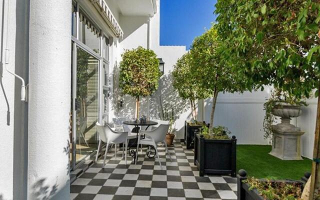 Edgewater House - Bantry Bay