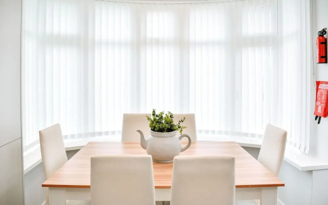 Just Stay Wales The Teify Bungalow