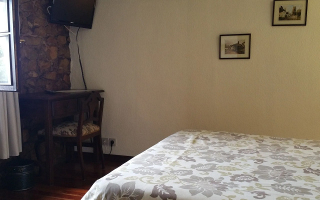 Posada Mies de Villa