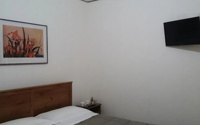 Vatican Rooms Guest House