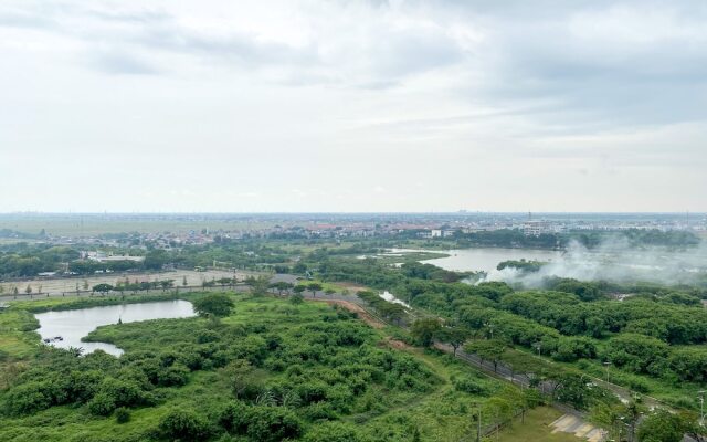 Comfy And Simply Look Studio Room Sayana Bekasi Apartment