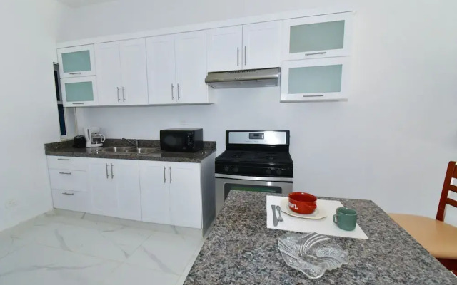 Rosil Place Aparthotel by the Beach