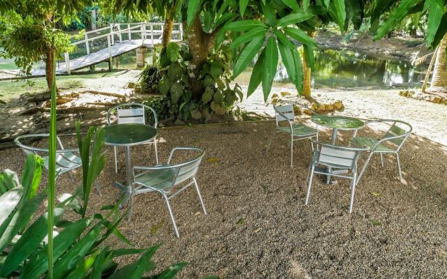 Drift Inn Cayo
