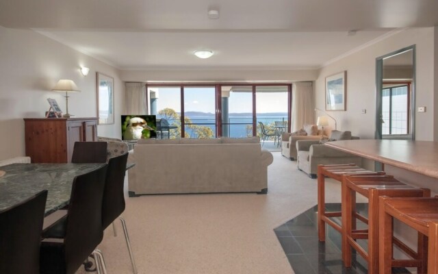 Le Vogue, Unit 12, 16 Magnus Street