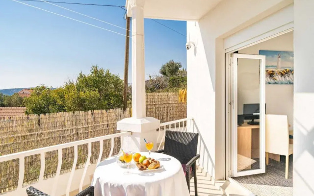 Apartments Blazevic - Two Bed/apt With Hot Tub 2