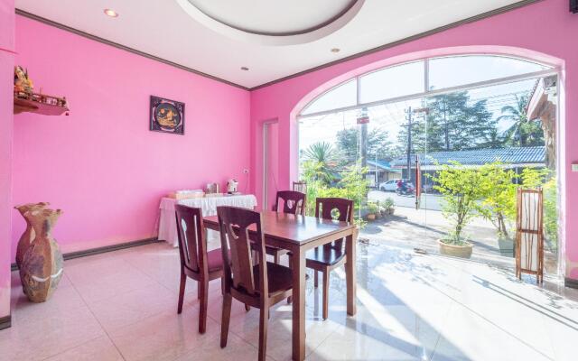 OYO 918 Kachapol Hotel