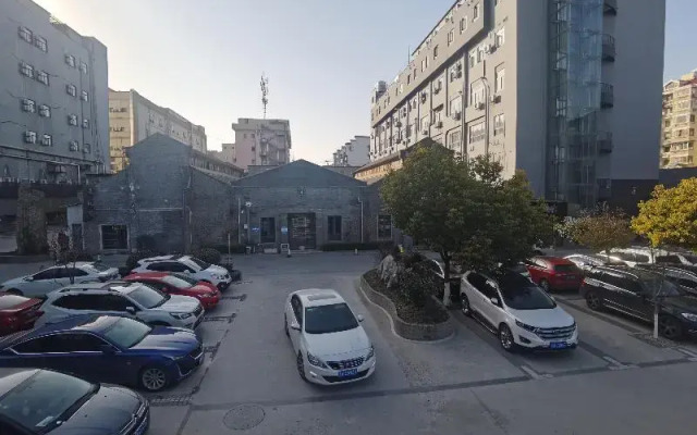 Hanting Premium Hotel Nanjing Ming Palace Ruijin Road