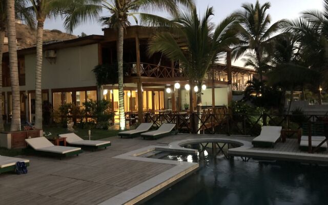 Casa Barco Mancora