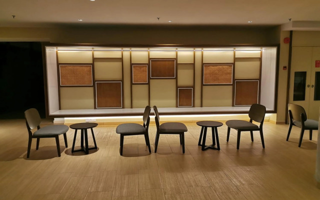 TimurBay Seafront Residence-Farish's Suite By Azharieta