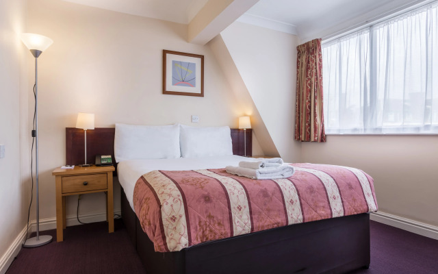 Gardens Hotel