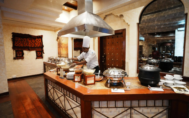 Delmon International Hotel