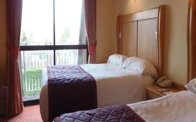 Lakeside International Hotel