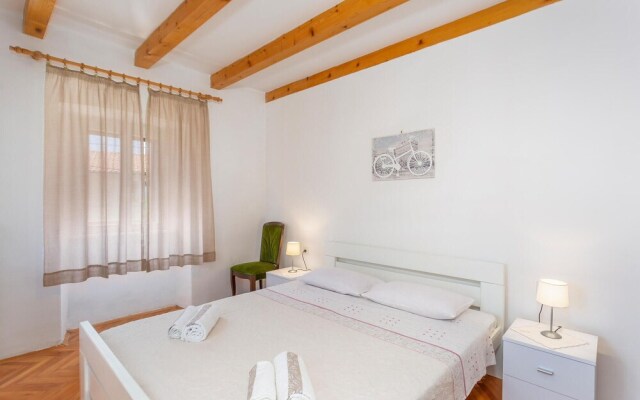 Beautiful Home in Sveti Miholjice With Wifi and 2 Bedroom