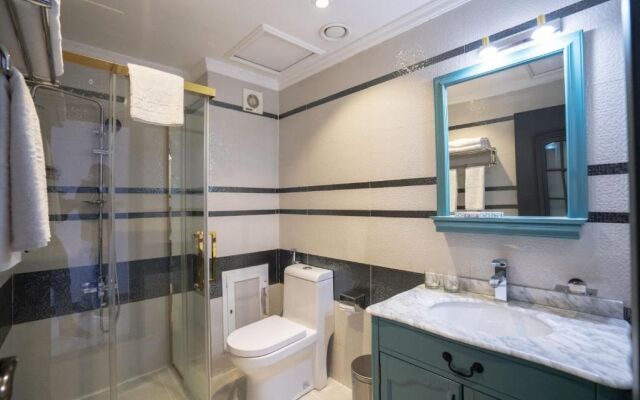 Noor Land Hotel