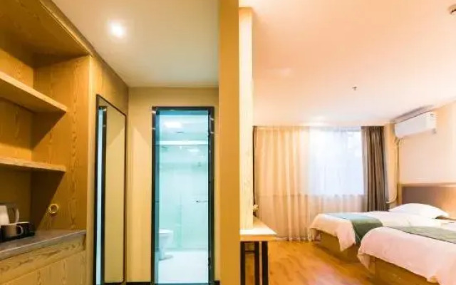GreenTree Inn (Jiangyin Xuxiake Town)