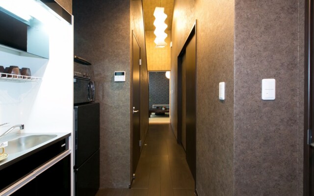 Hosta Gojo-Karasuma Ei