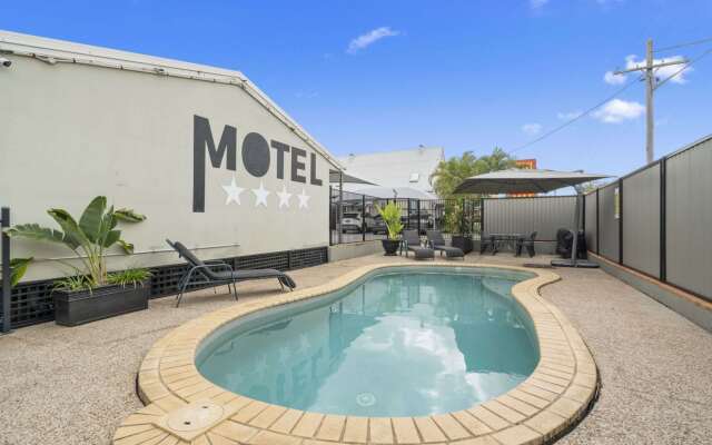 Caboolture Central Motor Inn, SureStay Collection by BW