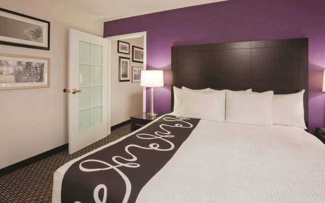 La Quinta Inn & Suites by Wyndham Minneapolis Bloomington W