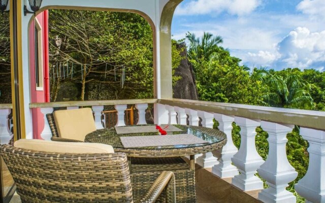 Les Elles Guesthouse Self Catering