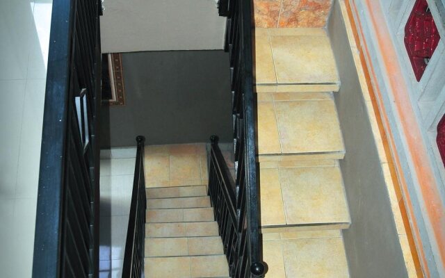 Mira Family Homestay