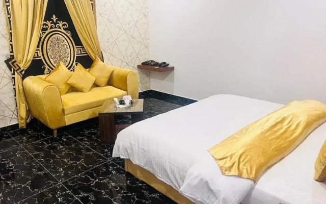 The Signature Hotel