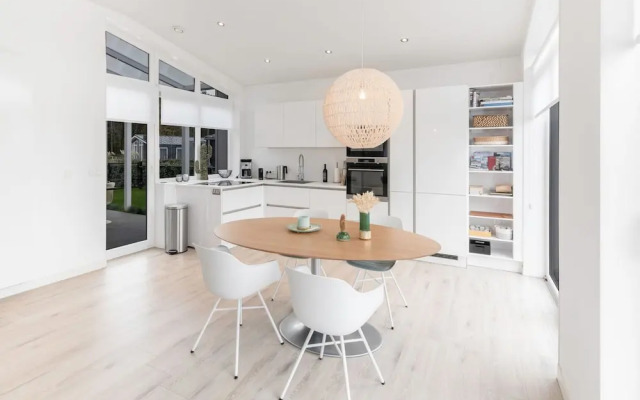 Modern Chalet With Jetty and Terrace