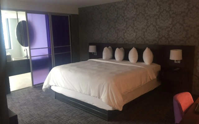 Royal Regency Hotel