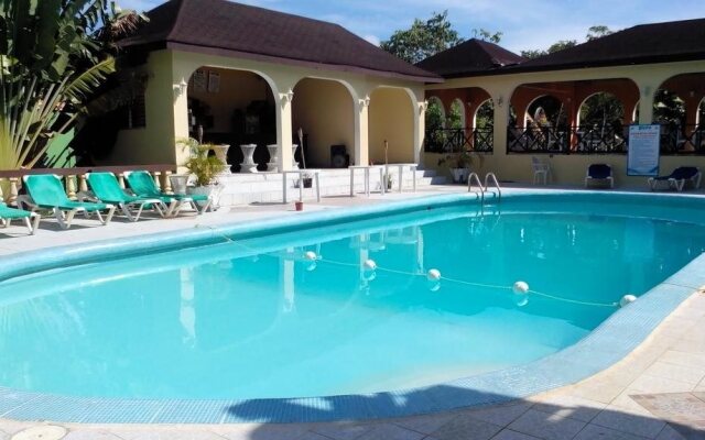 Pure Garden Resort Negril
