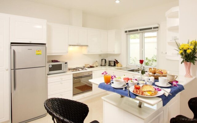 Crescent Sandpiper Condominium