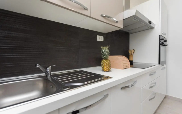 Bloom Apartment