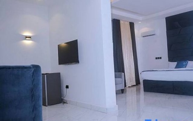 Kendronna Hotel and Suites