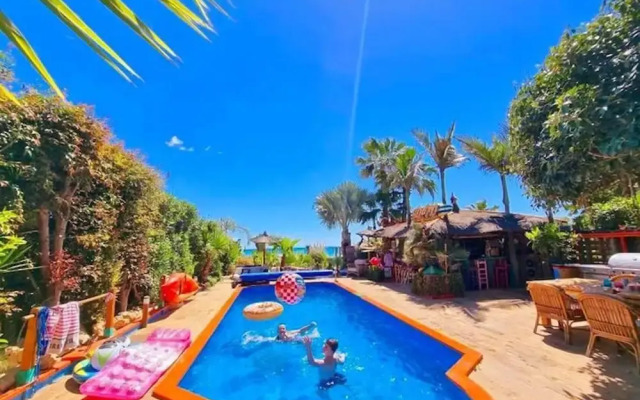 Kokomo on the Beach With Heated Swimming Pool