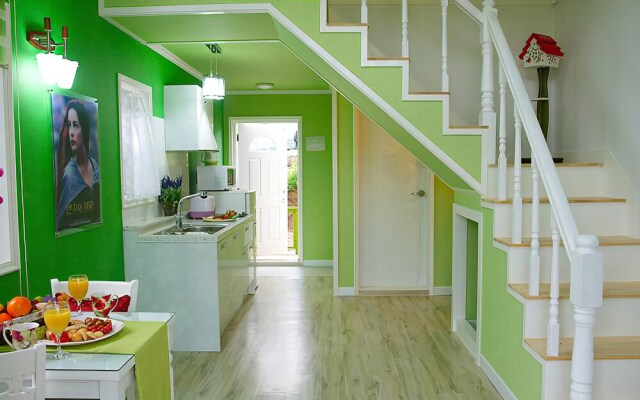 Busan Hollywood Pension