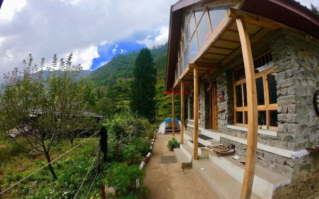Stonedage Cafe And Inn