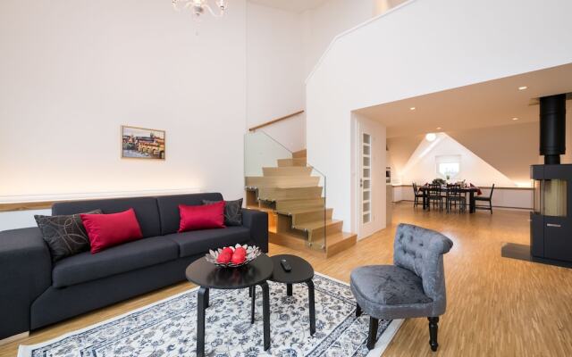 Love to Live Apartments