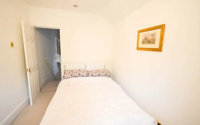 Lovely Home In Bath Close To Oldfield Station