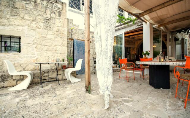 Pervola Petit Hotel