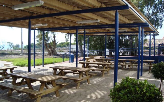 Albergue Inturjoven Aguadulce - Hostel