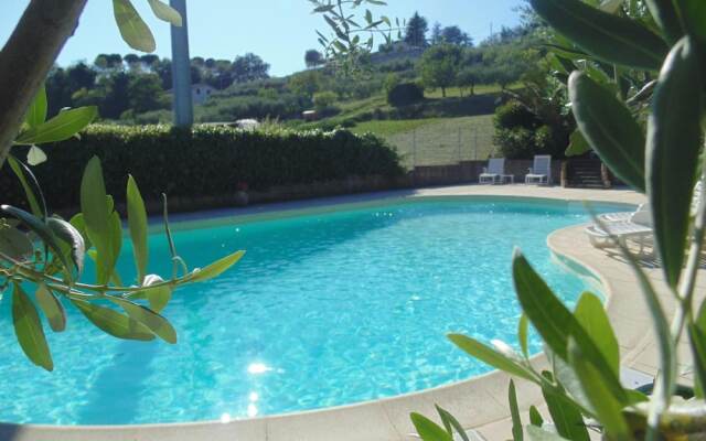 Bed And Breakfast Bigotti - economico, immerso nel verde vicino mare