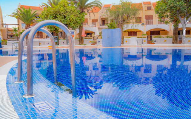Coral Compostela Beach Hotel