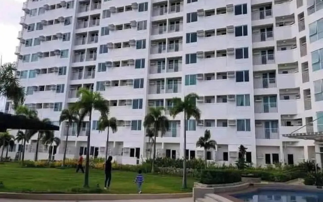 Affordable Alabang Staycation