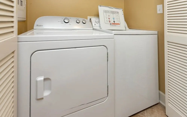 Phoenix Ix 1402 2 Bedroom Condo